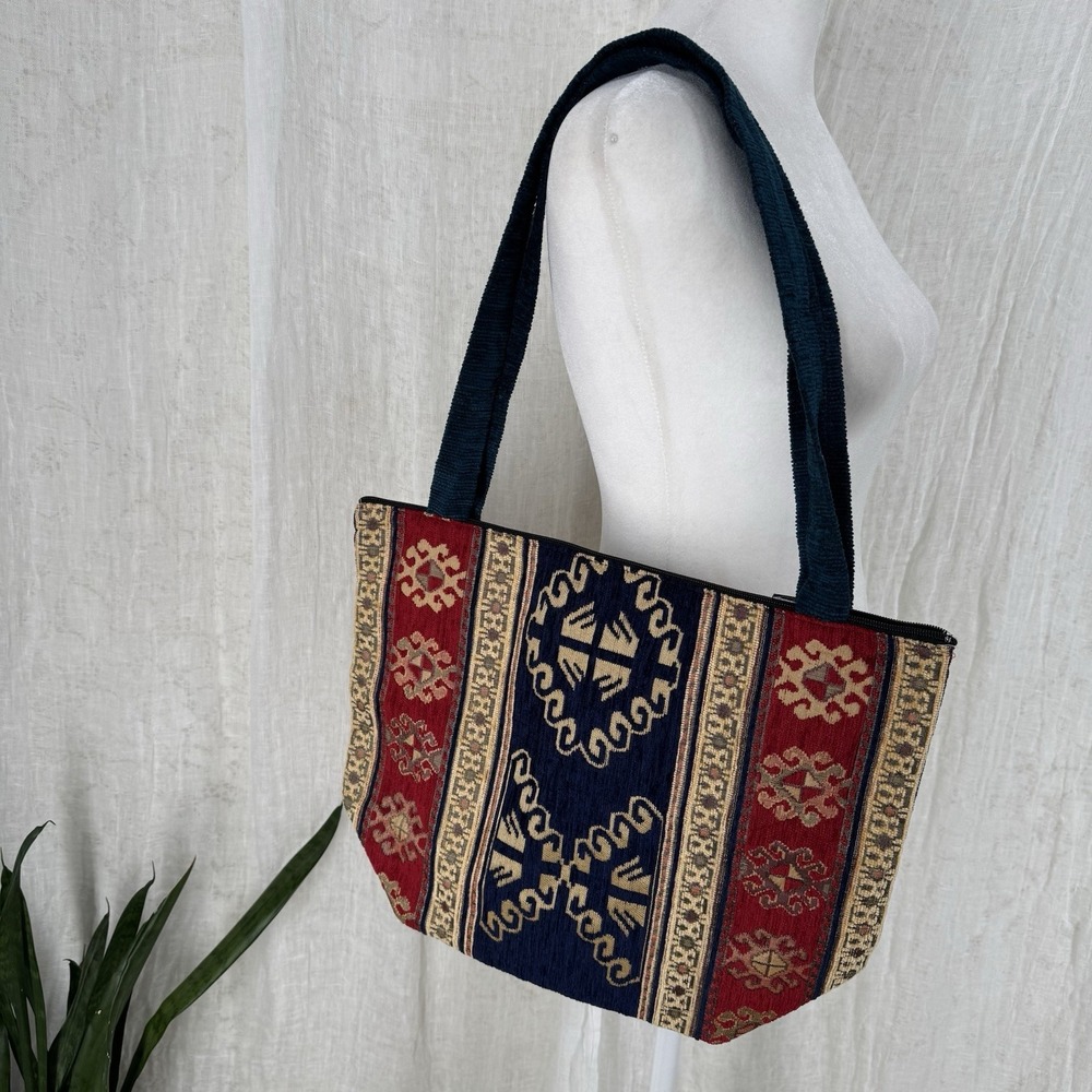 Vintage Handmade Tapestry Shoulder Bag Tote Woven Artisan Ethnic Boho Zip Folk